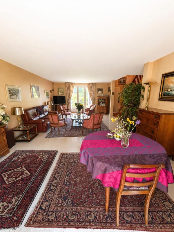 Maison de charme À Vendre à Bailly