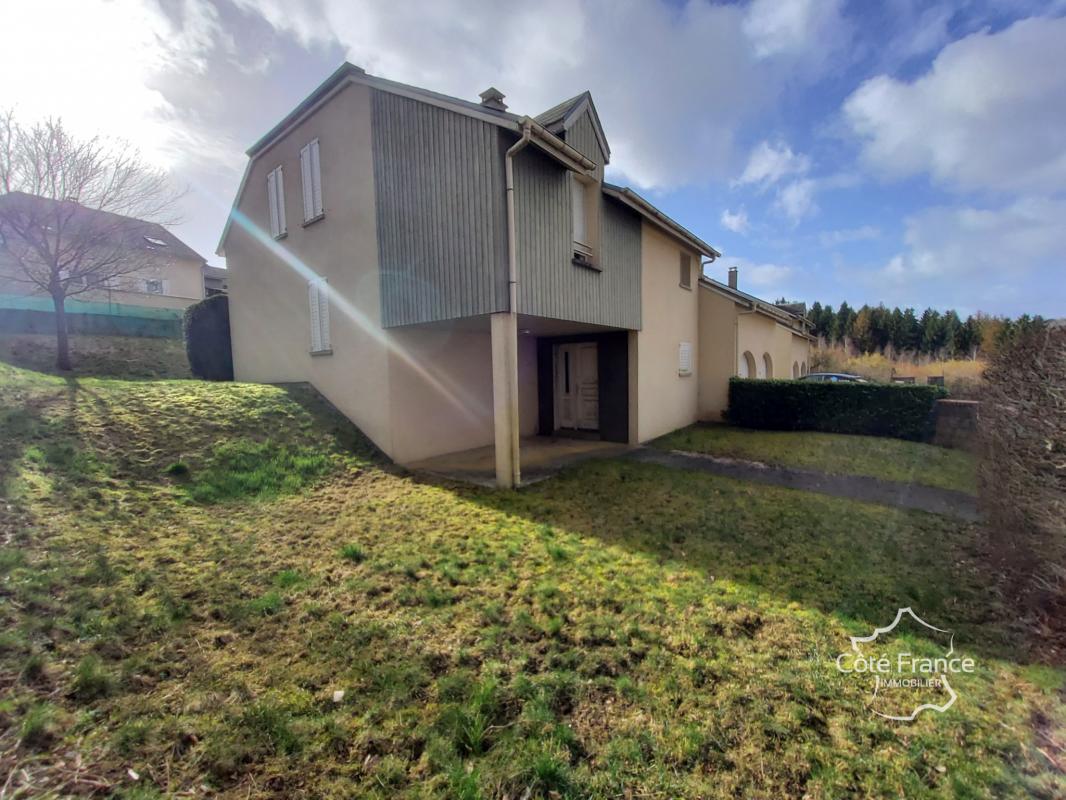 Maison six chambres, double garage, terrain 556m2 - Photo 2