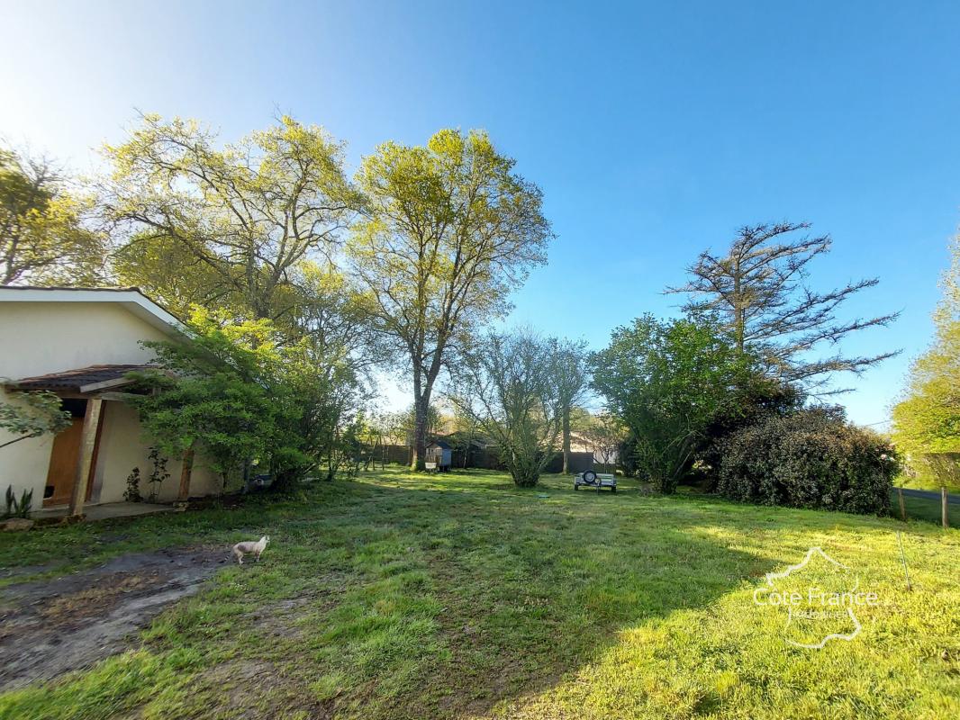 Maison 5 chambres et grand jardin - Photo 2