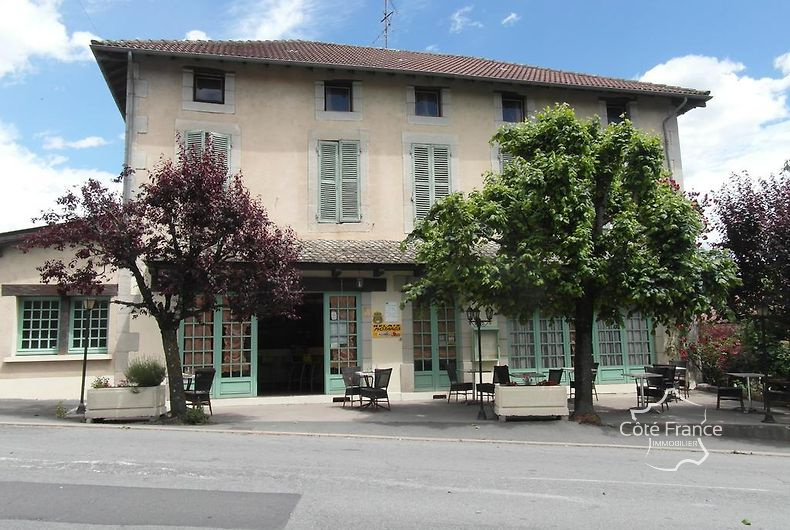 Hôtel à Maurs 15600 sud Auvergne, contre l'Aveyron et le Lot - Photo 2