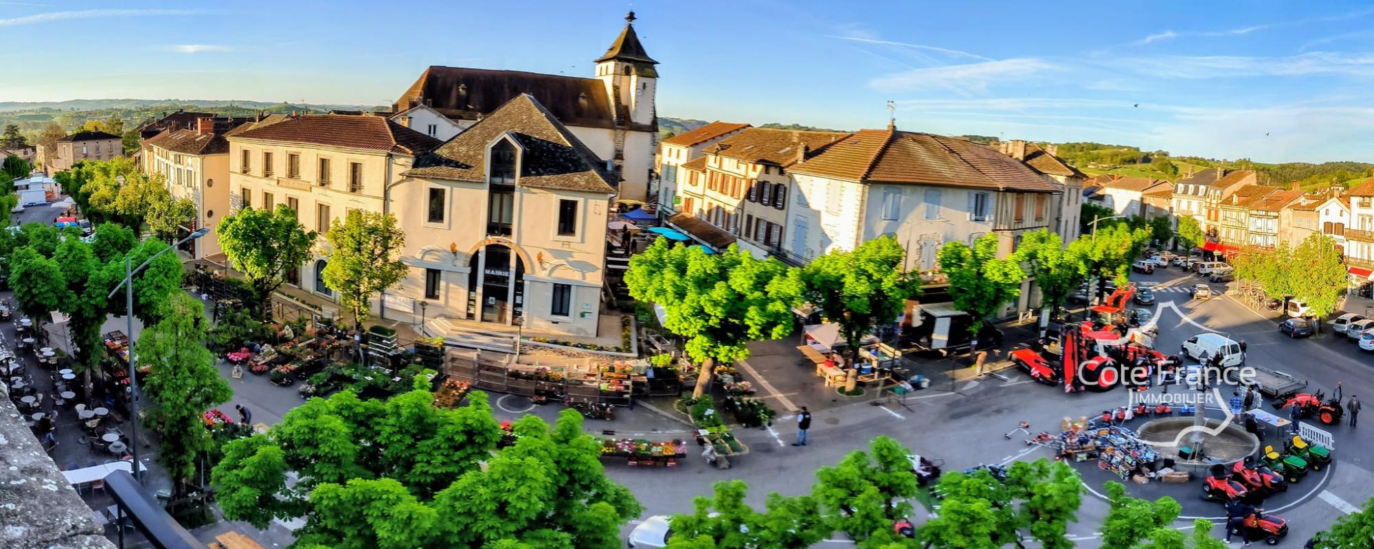 Hôtel à Maurs 15600 sud Auvergne, contre l'Aveyron et le Lot - Photo 4