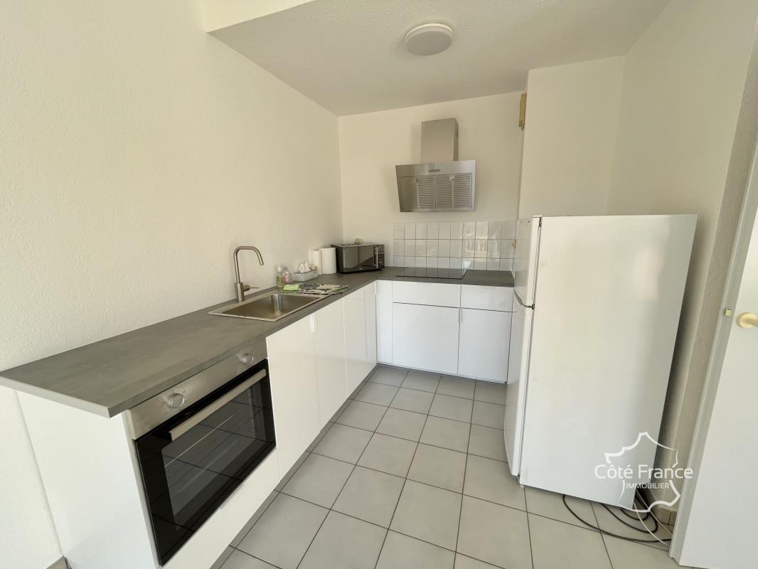 Spacieux Duplex de 2 Chambres sur le QUARTIER SAINT MARTIN - Photo 5