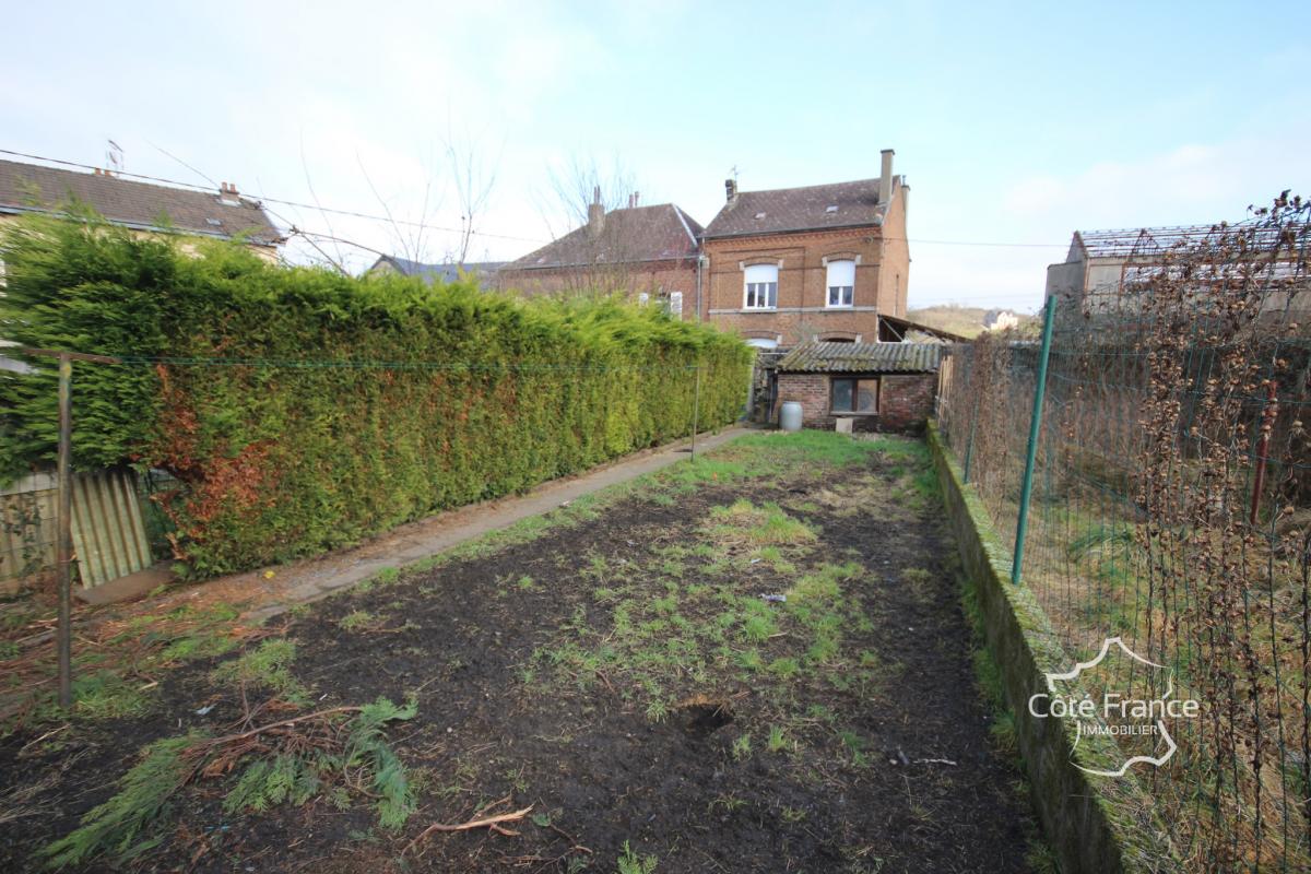 Pour investisseur: maison d'habitation située à Givet, louée - Photo 2