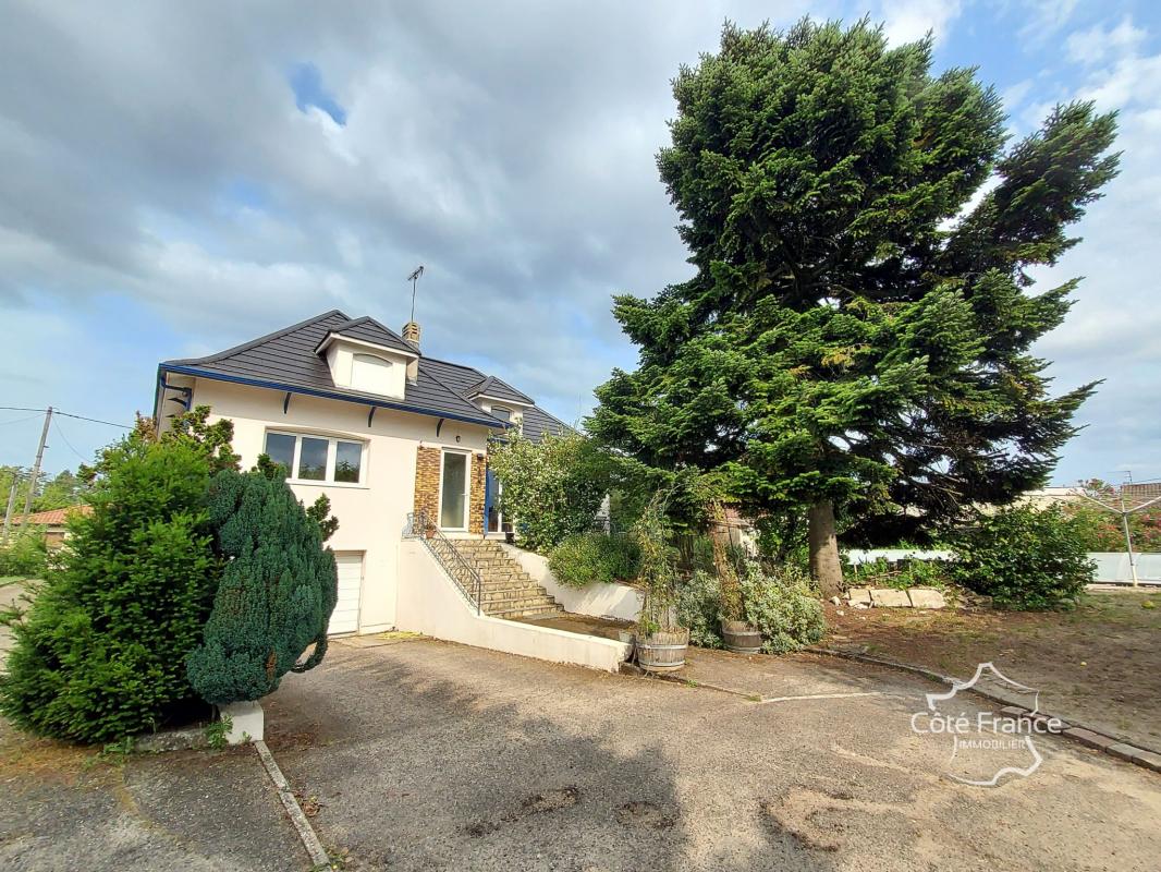Maison 6 chambres avec jardin et piscine