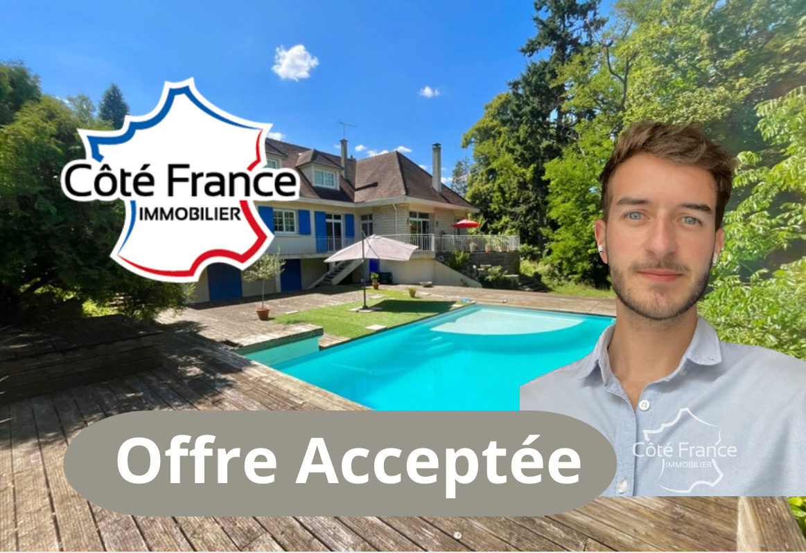 Élégante propriété familiale avec dépendance, terrain, pisci
