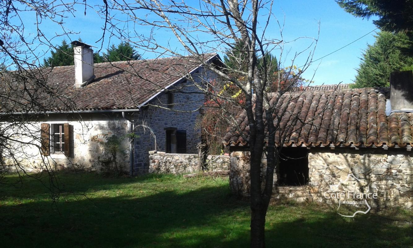11 pièces 380 m2 2550 m2 LANDES - Demeure du XVIème Siècle