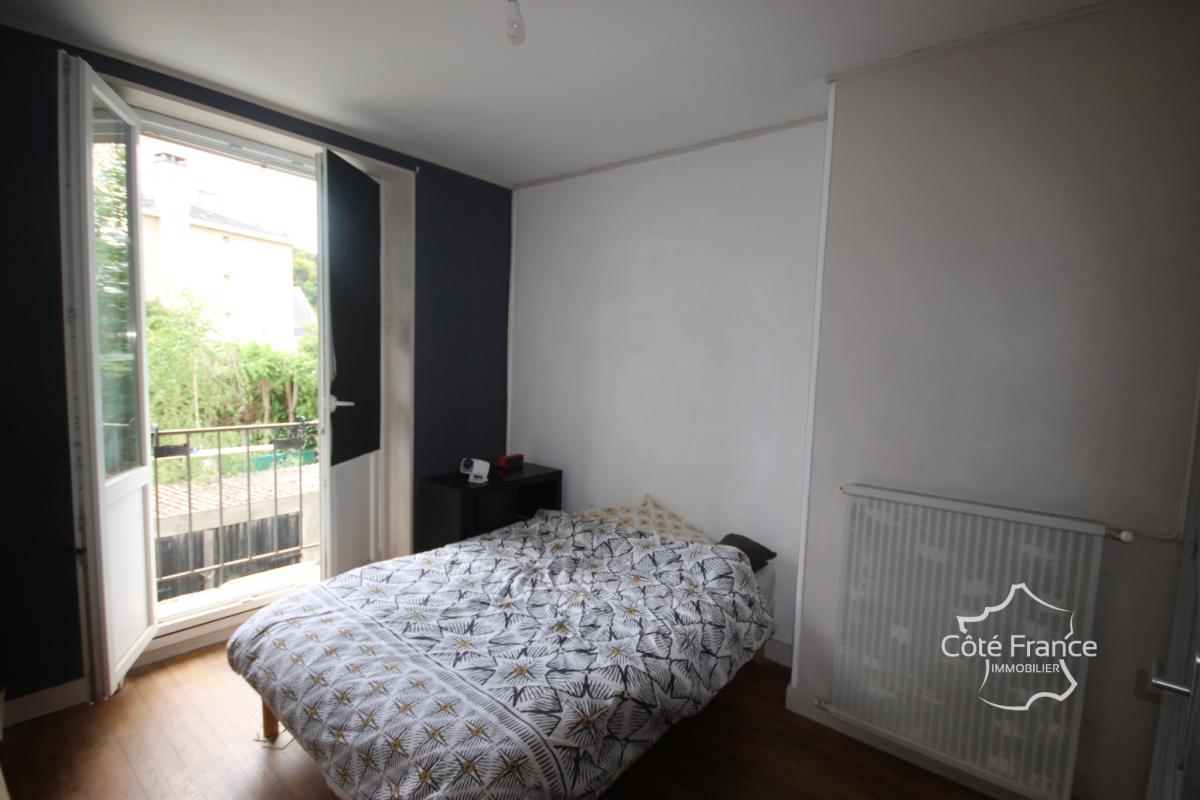 GIVET Appartement T3 avec cave et garage, idéal pour investi - Photo 5