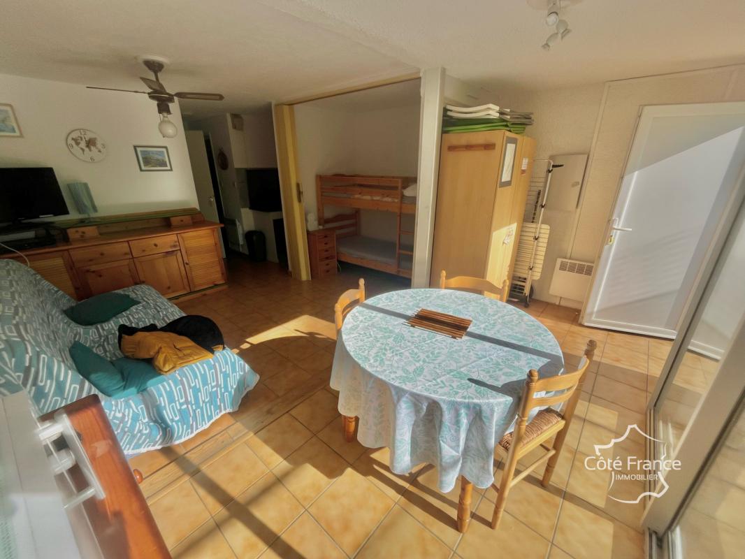 Spacieux Rez de jardin d'une chambre et cabine secteur Riche - Photo 2