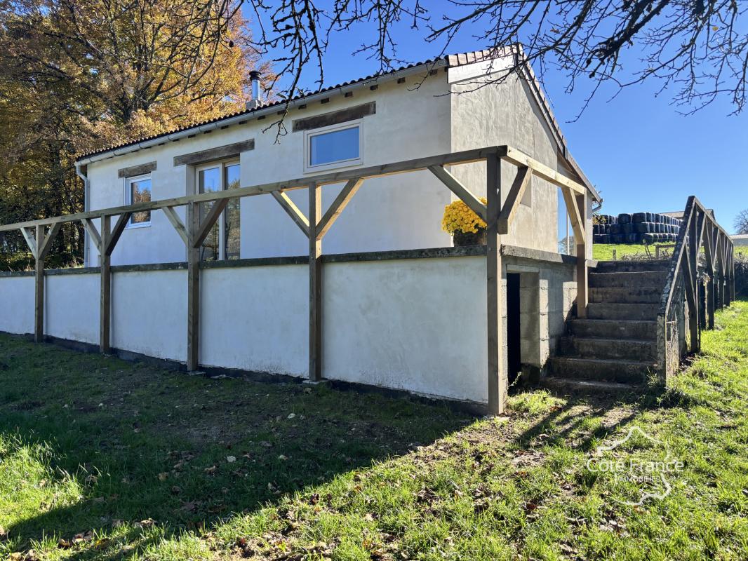 Maison d'été très charmante avec plus de 5 hectares du terra - Photo 4
