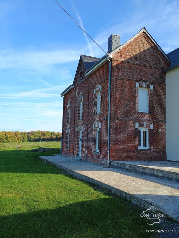 AISNE - VERVINS - CORPS DE FERME sur plus de 5500 m2 de terr - Photo 3