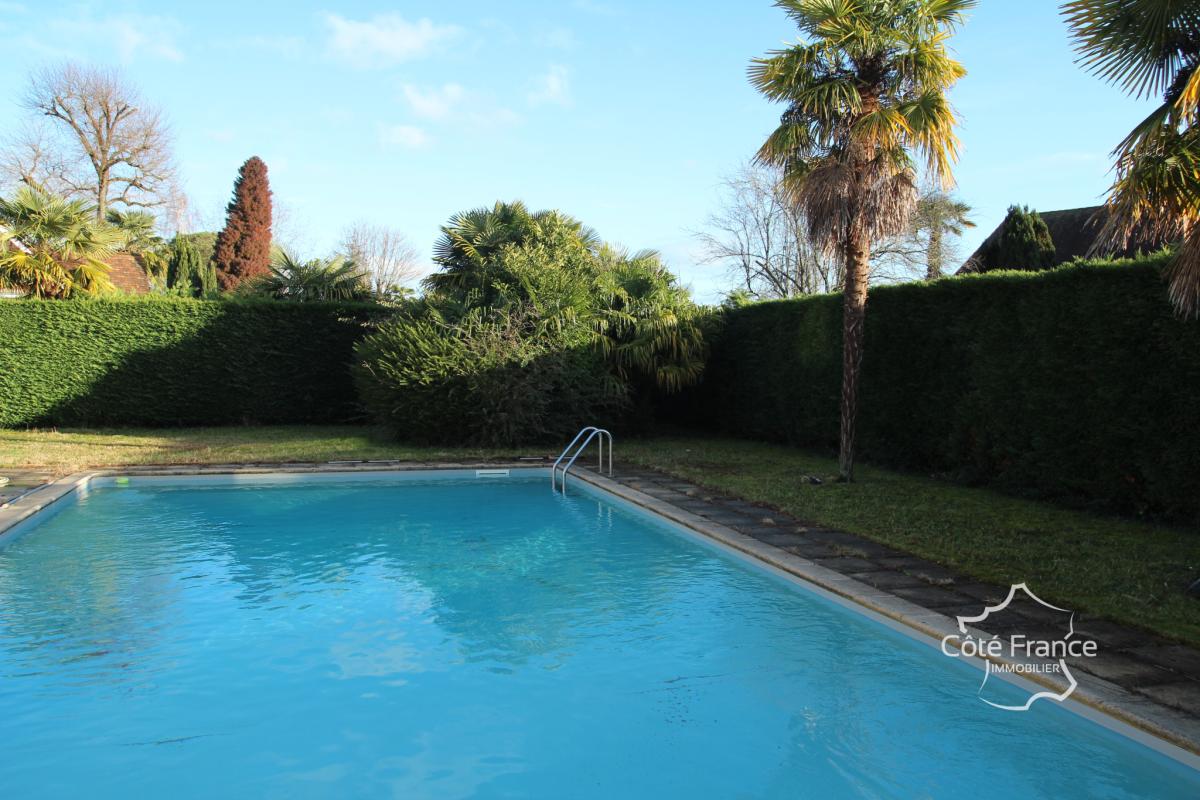 Maison à vendre, 7 pièces, 163 m², Idron