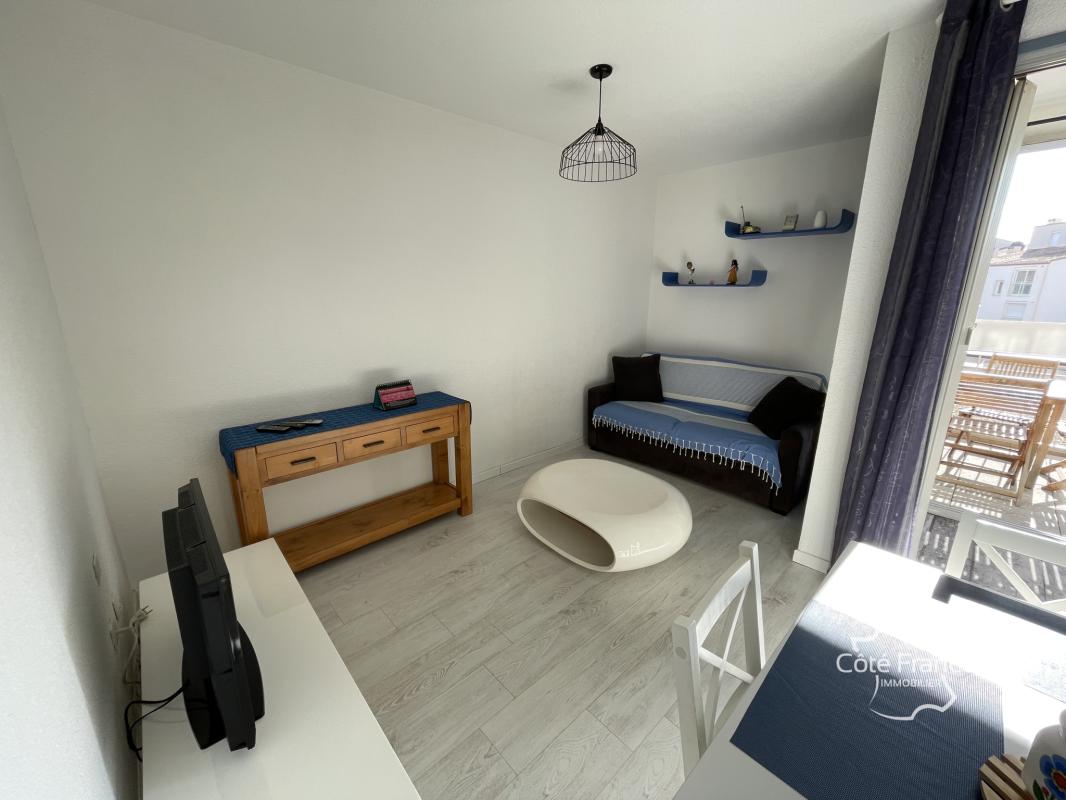 Appartement centre port doté d'une chambre, 2 terrasses, cel - Photo 2