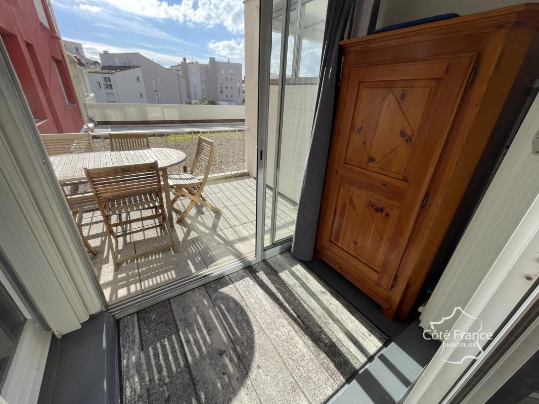 Appartement centre port doté d'une chambre, 2 terrasses, cel - Photo 4