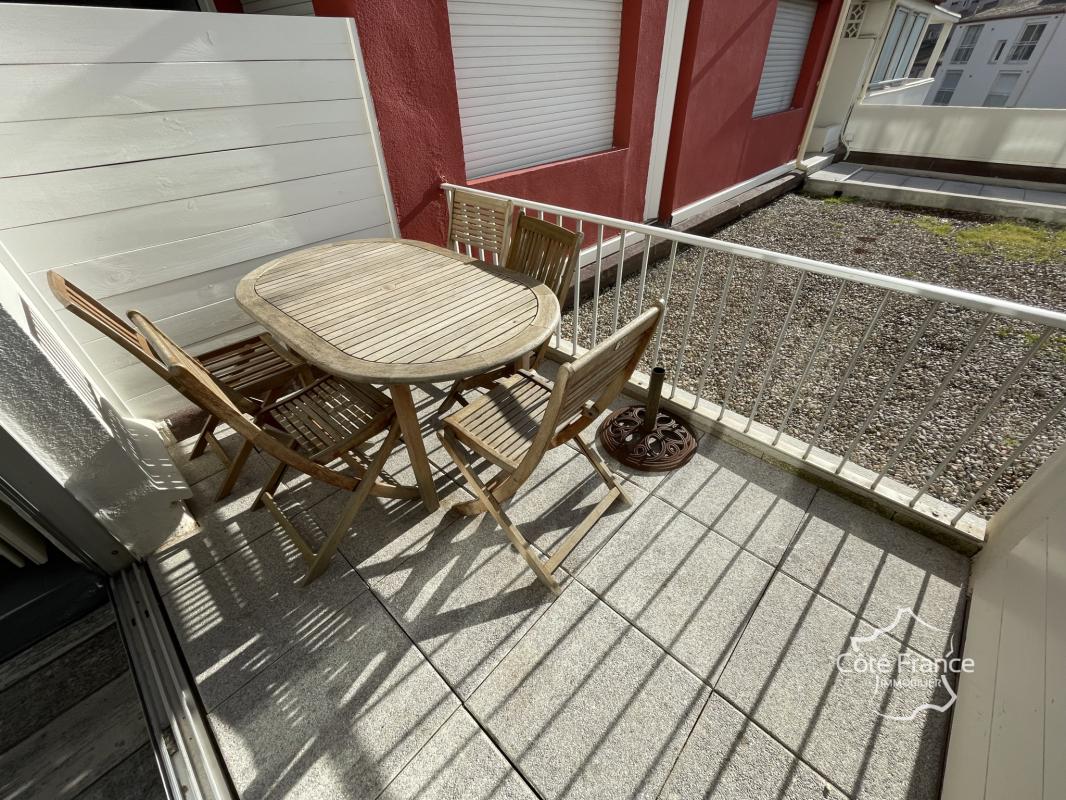 Appartement centre port doté d'une chambre, 2 terrasses, cel - Photo 5