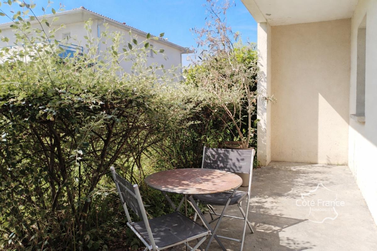 SOUS COMPOMIS  Appartement avec place de stationnement priva - Photo 3