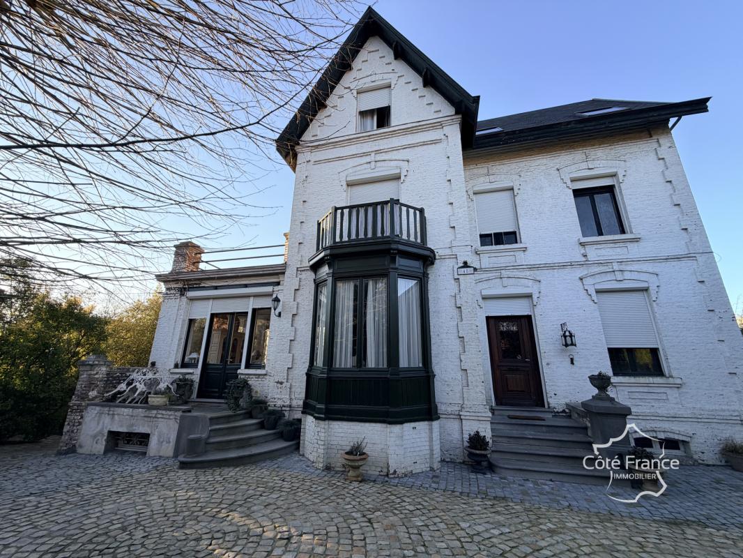 Maison à vendre, 12 pièces, 289 m², Hautmont