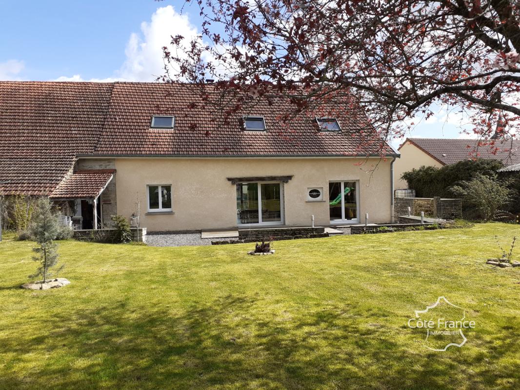 La ferme du château, 8 pièces 224 m2 sur 8084 m2 de terrain - Photo 4