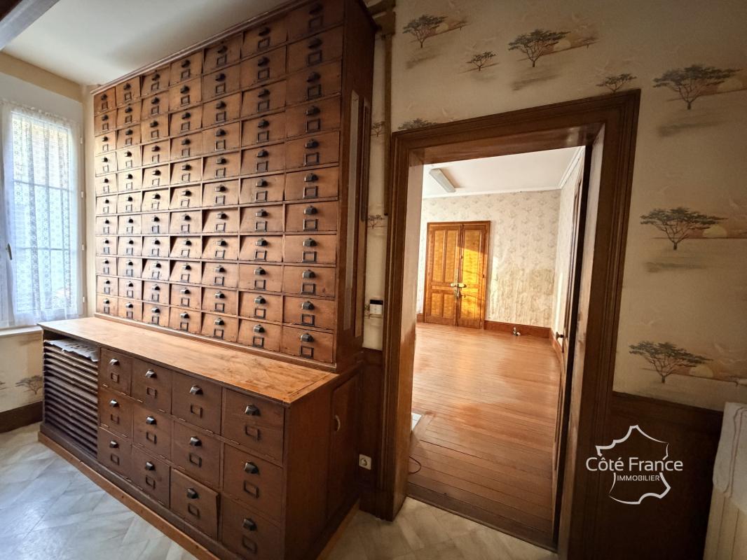 02270 Crécy sur serre .Maison de Maître - Photo 4