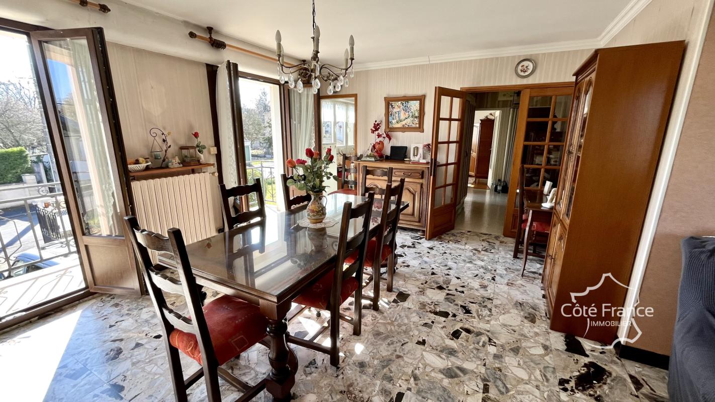 Maison Attigny 110 m2 habitables - superficie totale 260 m2- - Photo 5