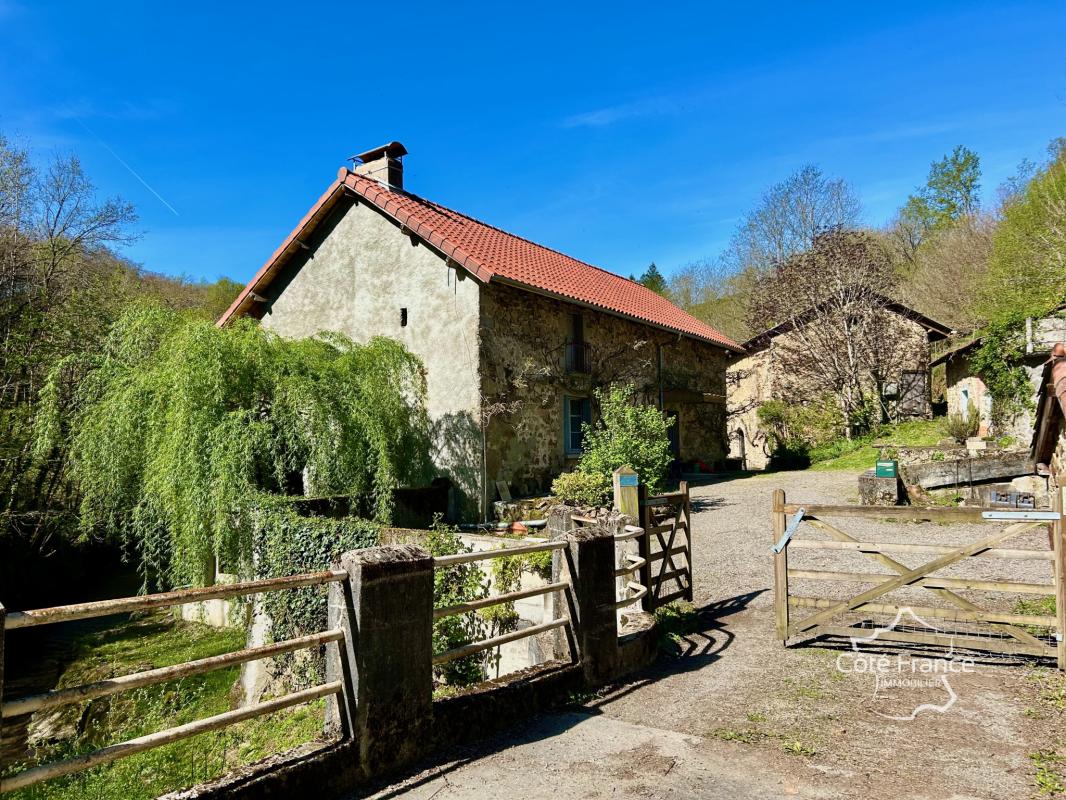 Ancien moulin renové avec grange et terrain à Boisset 15600 - Photo 2