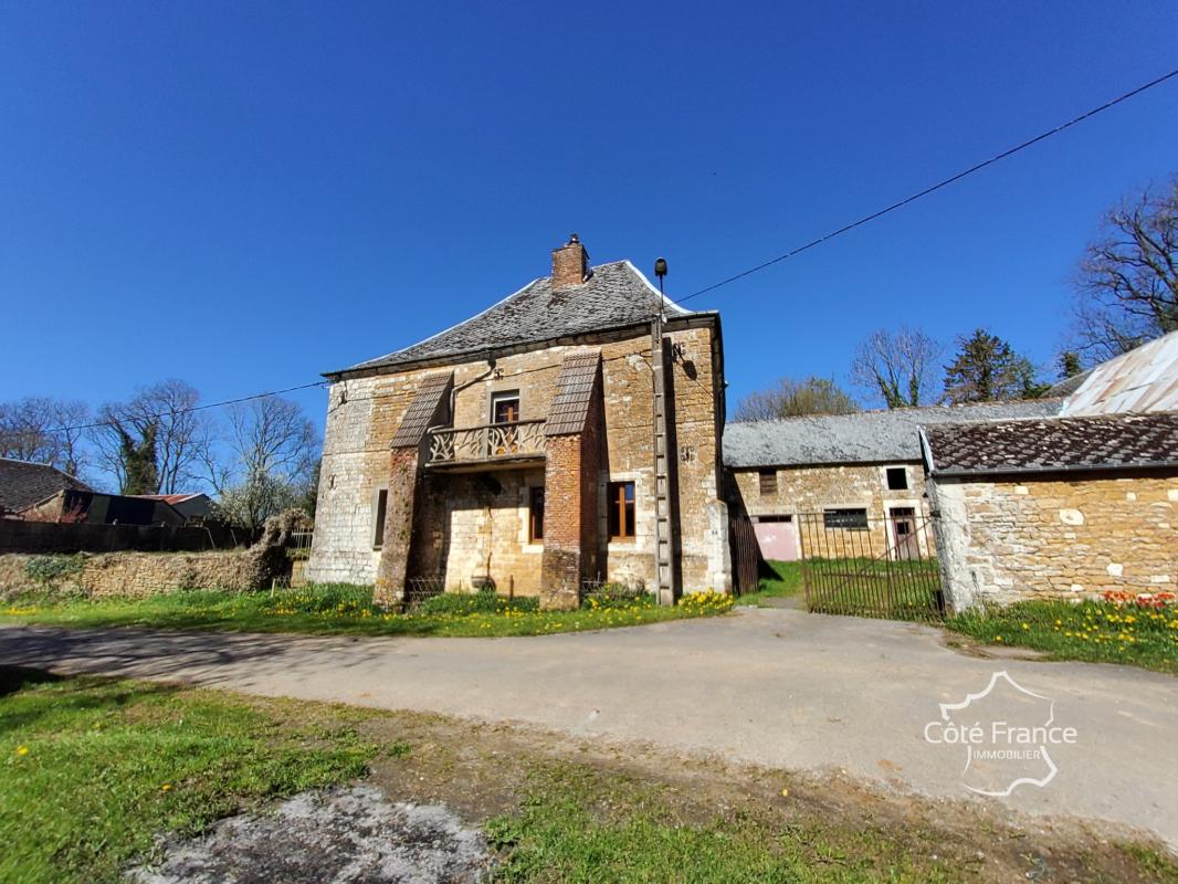 Antheny 08.corps de ferme du XVIIe siècle, quatre chambres - Photo 2