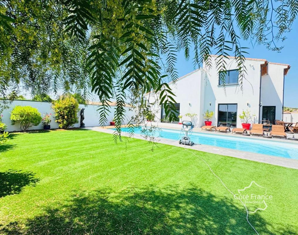 Maison à vendre, 9 pièces, 255 m², Portiragnes