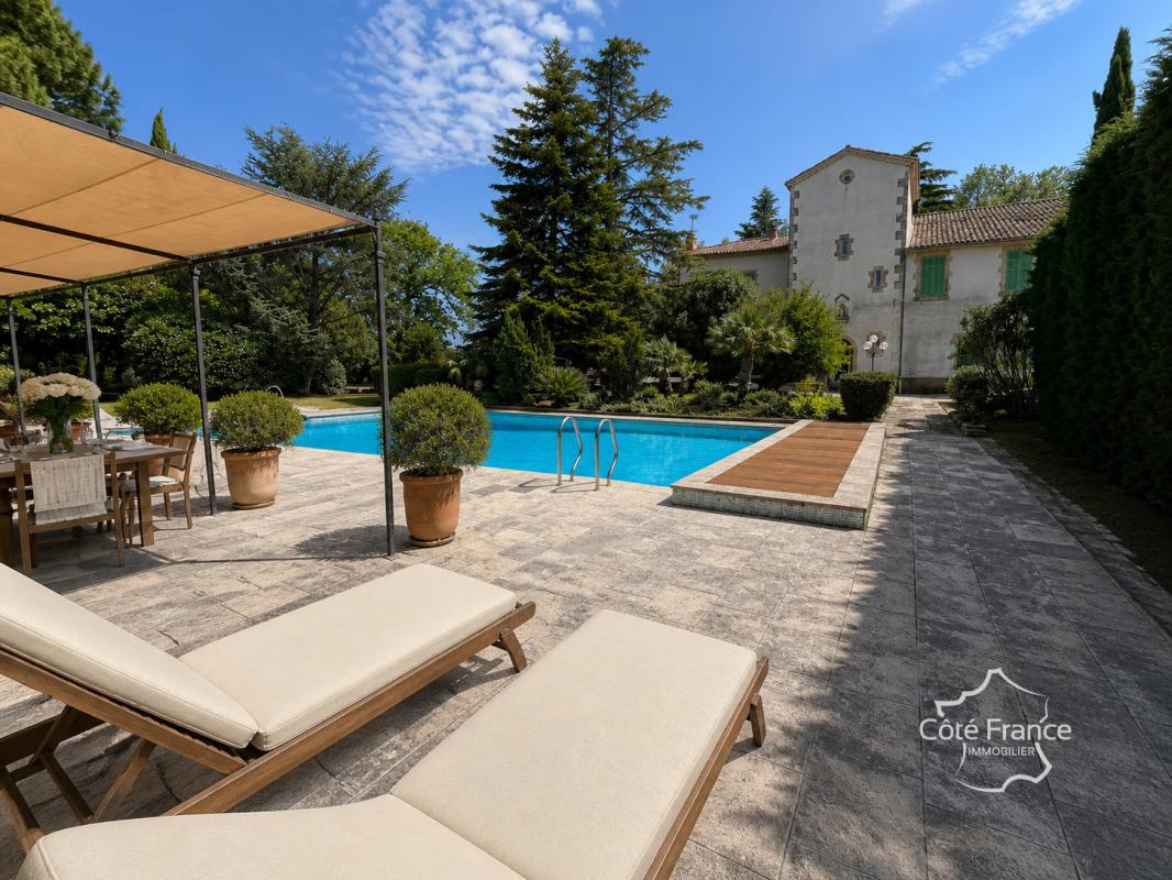 Maison à vendre, 11 pièces, 496 m², Grans