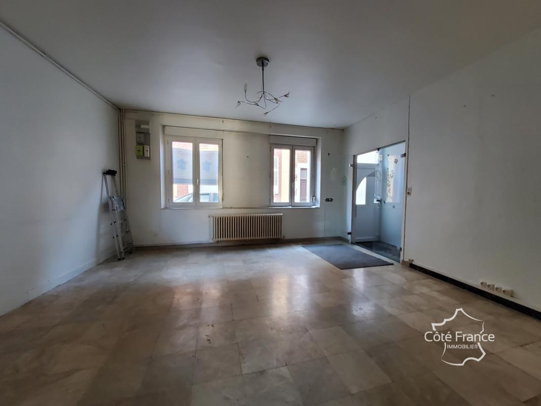 EXCLUSIVITÉ   IDÉAL FAMILLE. Revin (08). Maison cinq chambre - Photo 5