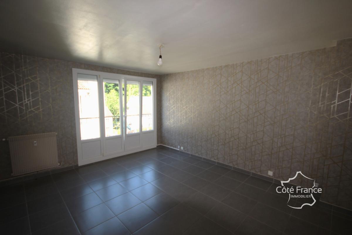 Appartement à vendre, 4 pièces, 77 m², Givet