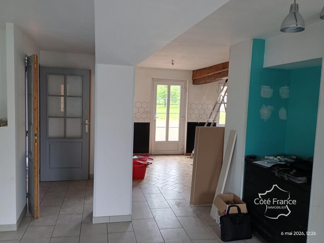 Maison de village à acheter 178000 EUR à Brunehamel (02) - Photo 5