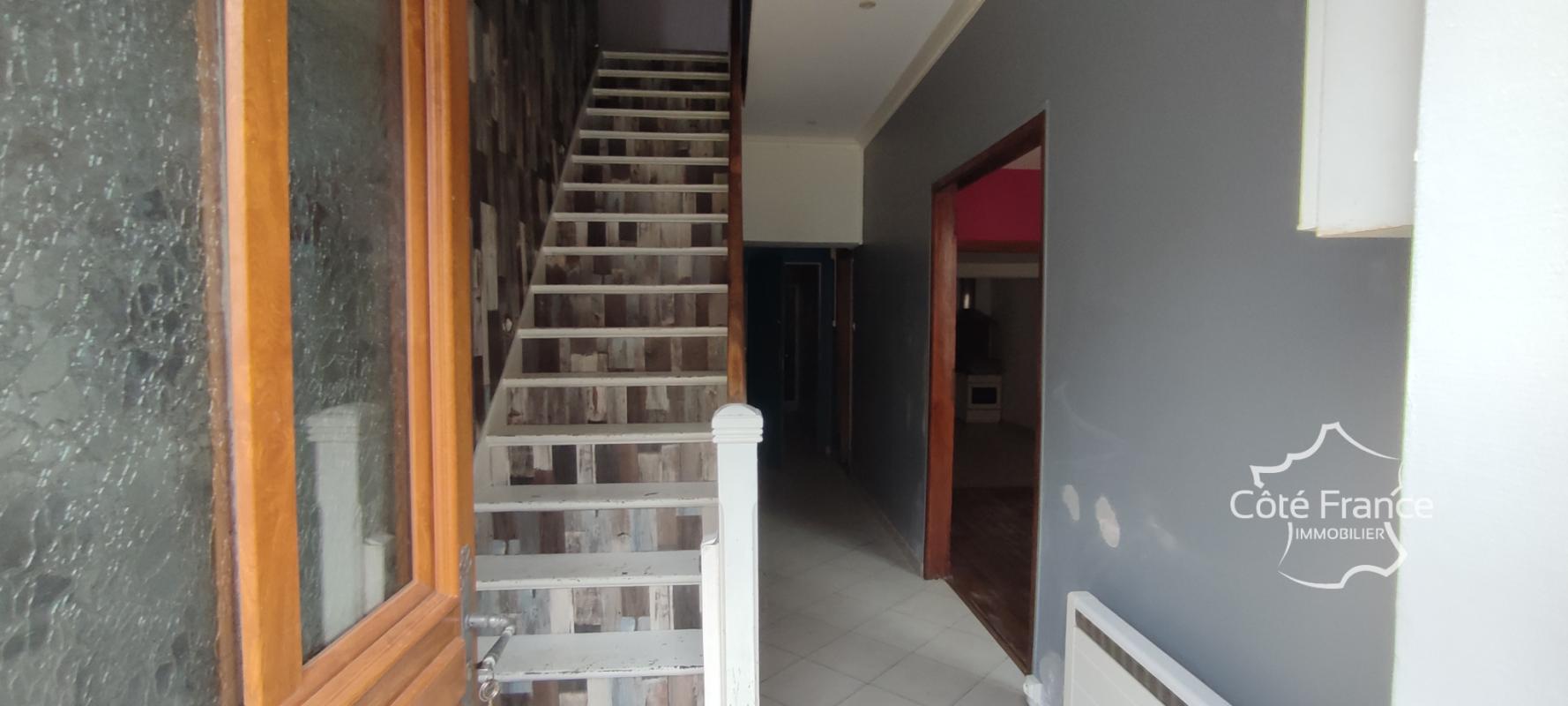 Maison de village Fumay   160 m2   5 chambres - Photo 3