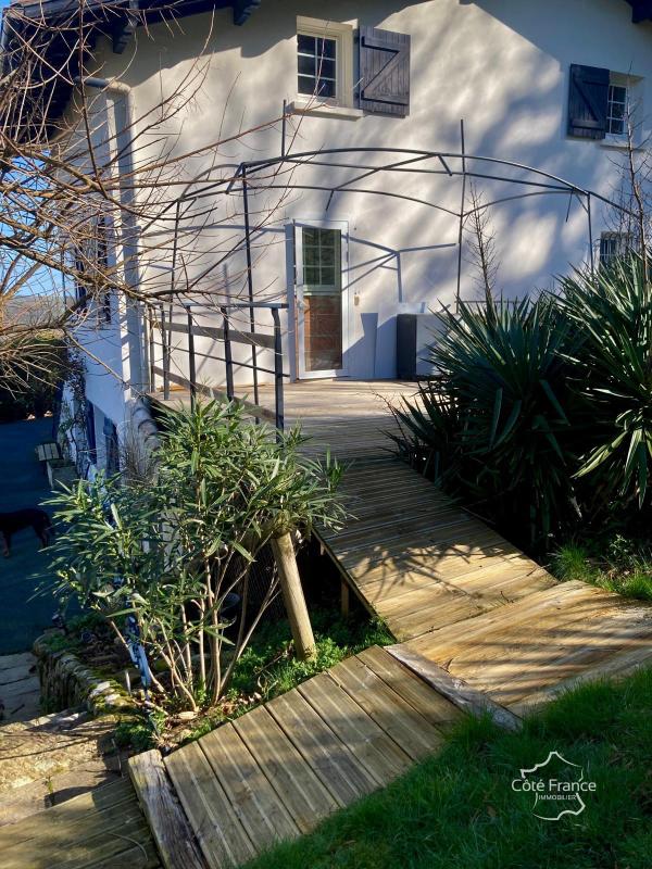 Villa avec piscine chauffée, 9 pieces sur 6575m2 de terrain - Photo 4
