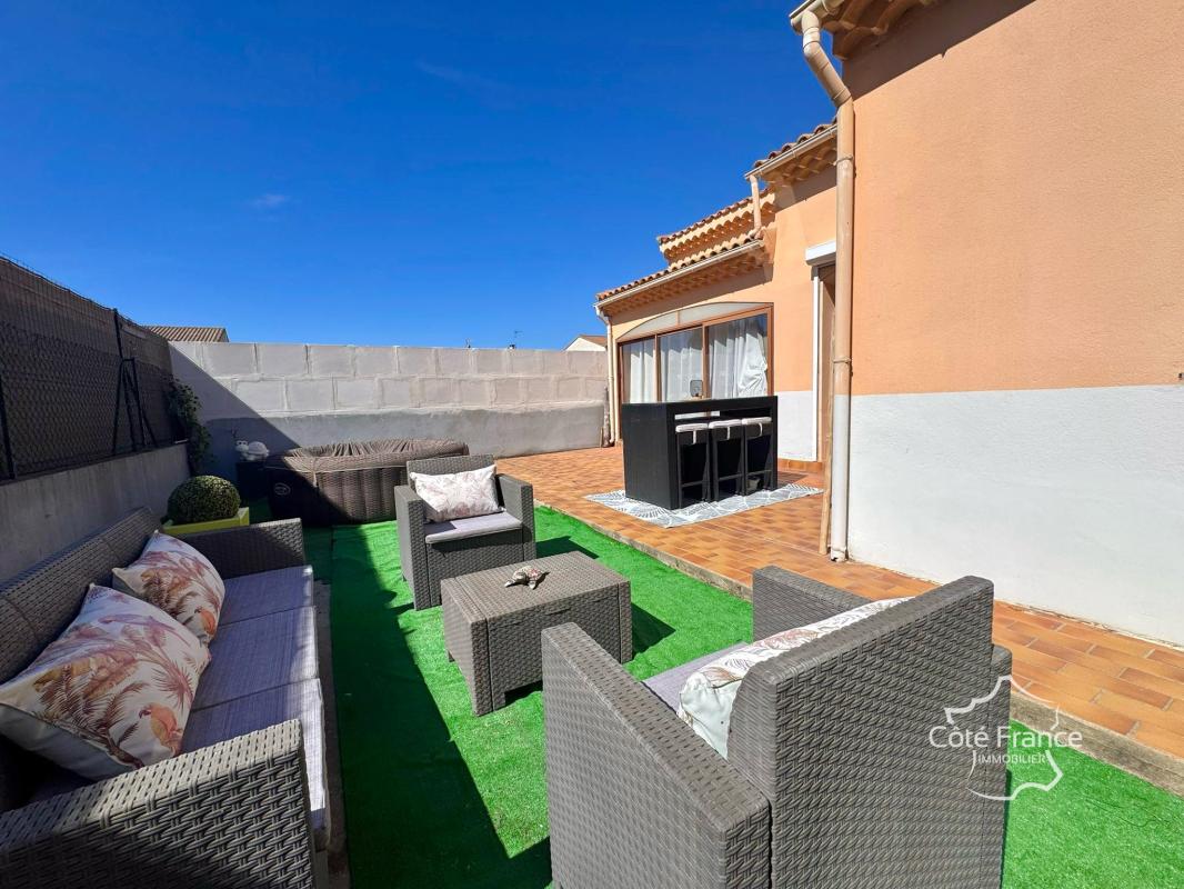 Villa de plain-pied 3 chambres, piscinable, proche plages et - Photo 3