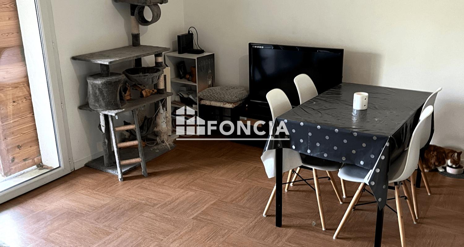 EXCLUSIVITE AMIENS SUD APPARTEMENT T2 DE 42.90 M2 AVEC TERRASSE ET PARKING VENDU LOUEFIN BAIL DU 03/05/2027