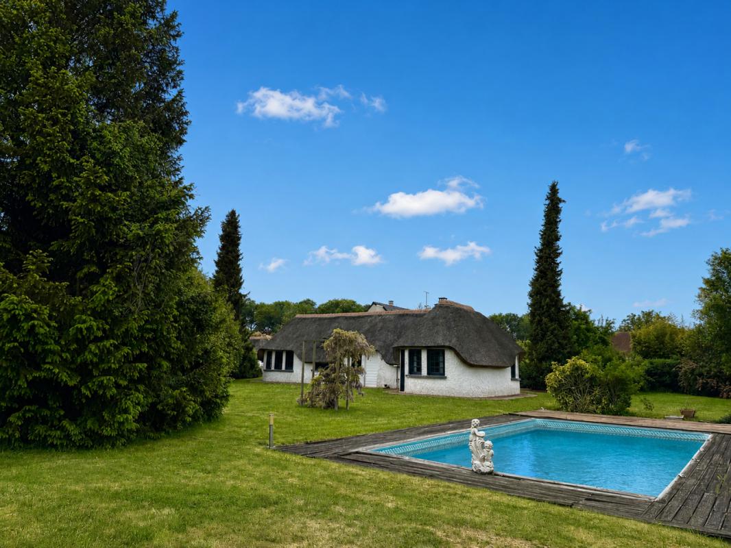 Ferrières Chaumière de 83 m2 avec piscine