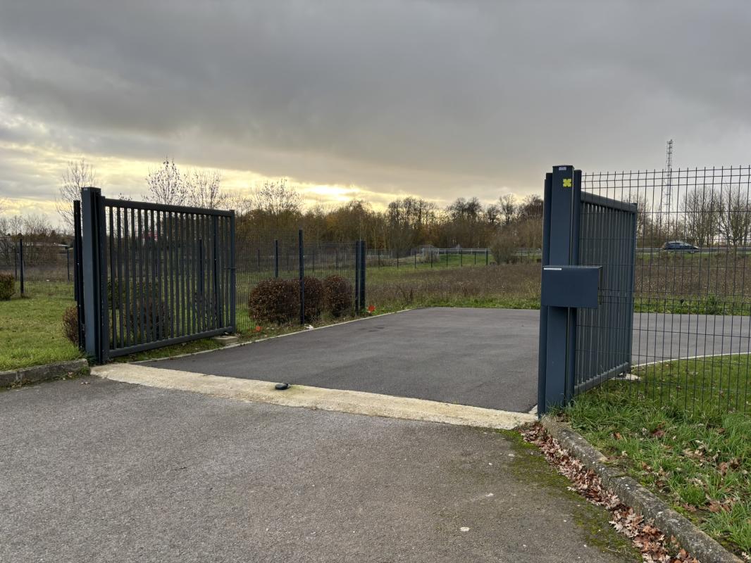 Immo80 – L'immobilier à Amiens et dans la Somme-Construction local professionnel + terrain – FLIXECOURT