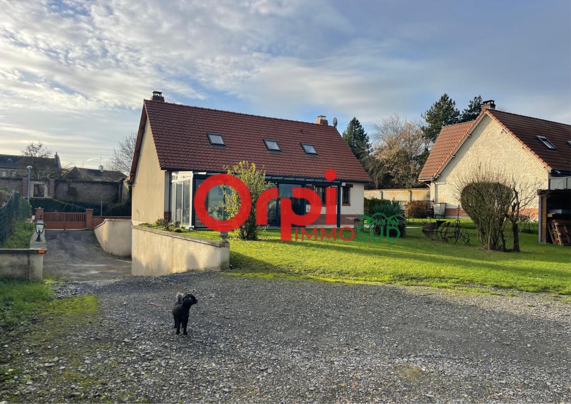 Maison À Vendre - 4 pièces • 115m²