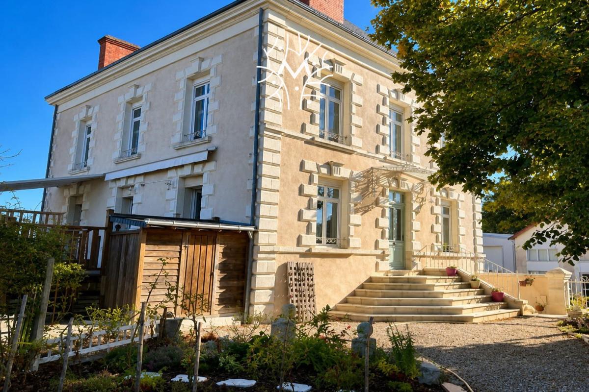 Vente Chambres d’hôtes 12 Pièce(s)