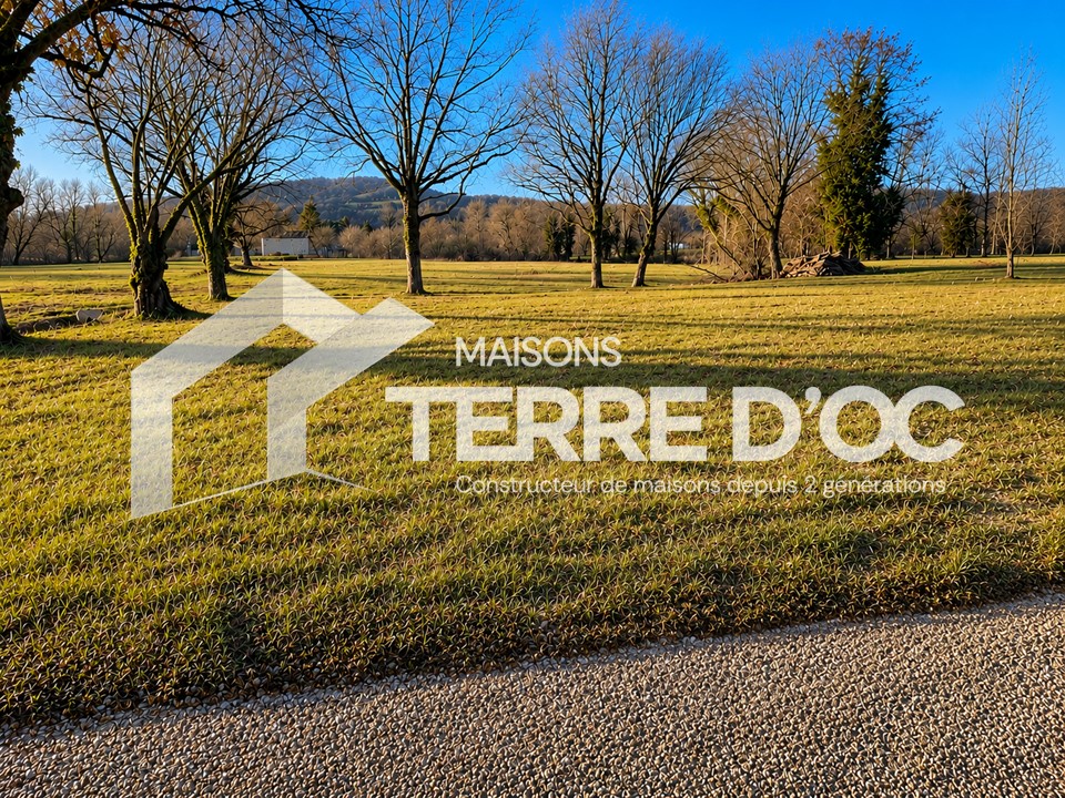 Terrain à bâtir à Vielmur Sur Agout