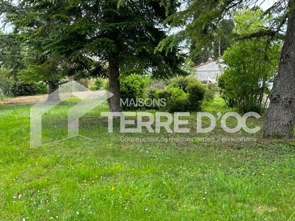 Terrain à vendre à Dénat