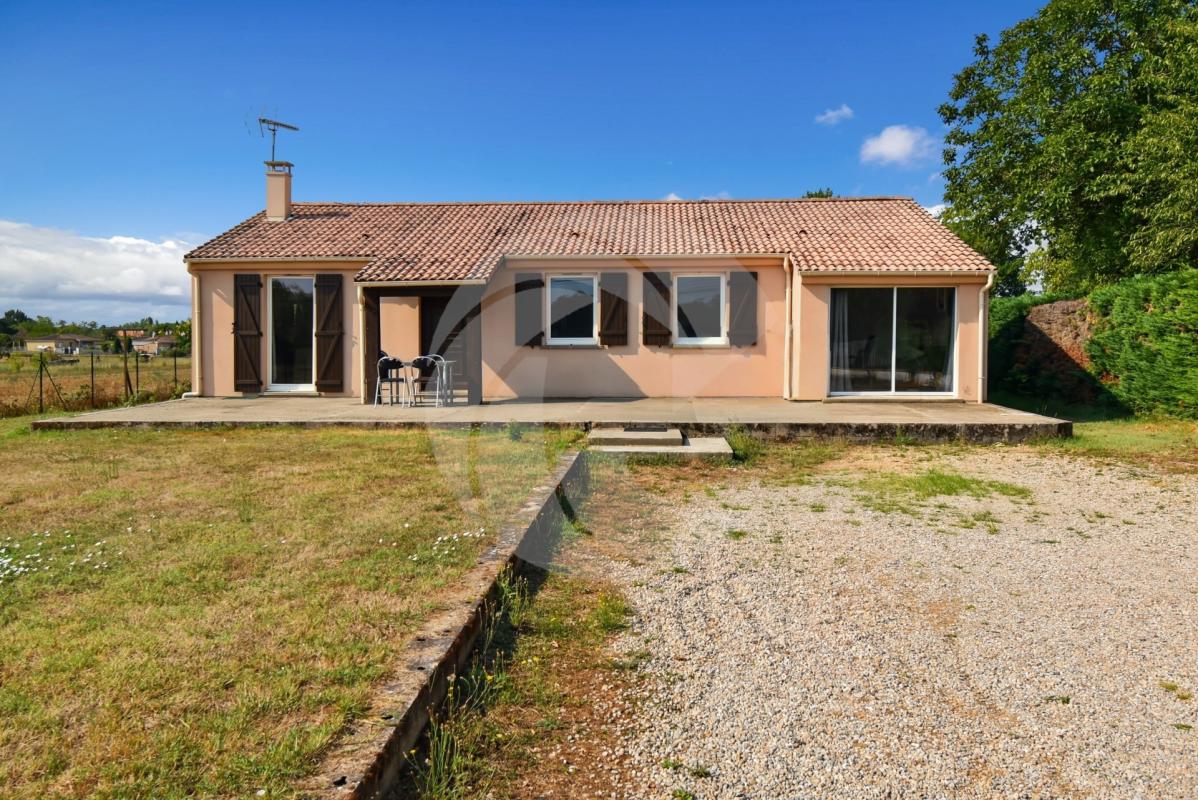 NÈGREPELISSE – Maison de plain-pied avec 5 chambres sur 4 700 m² de terrain