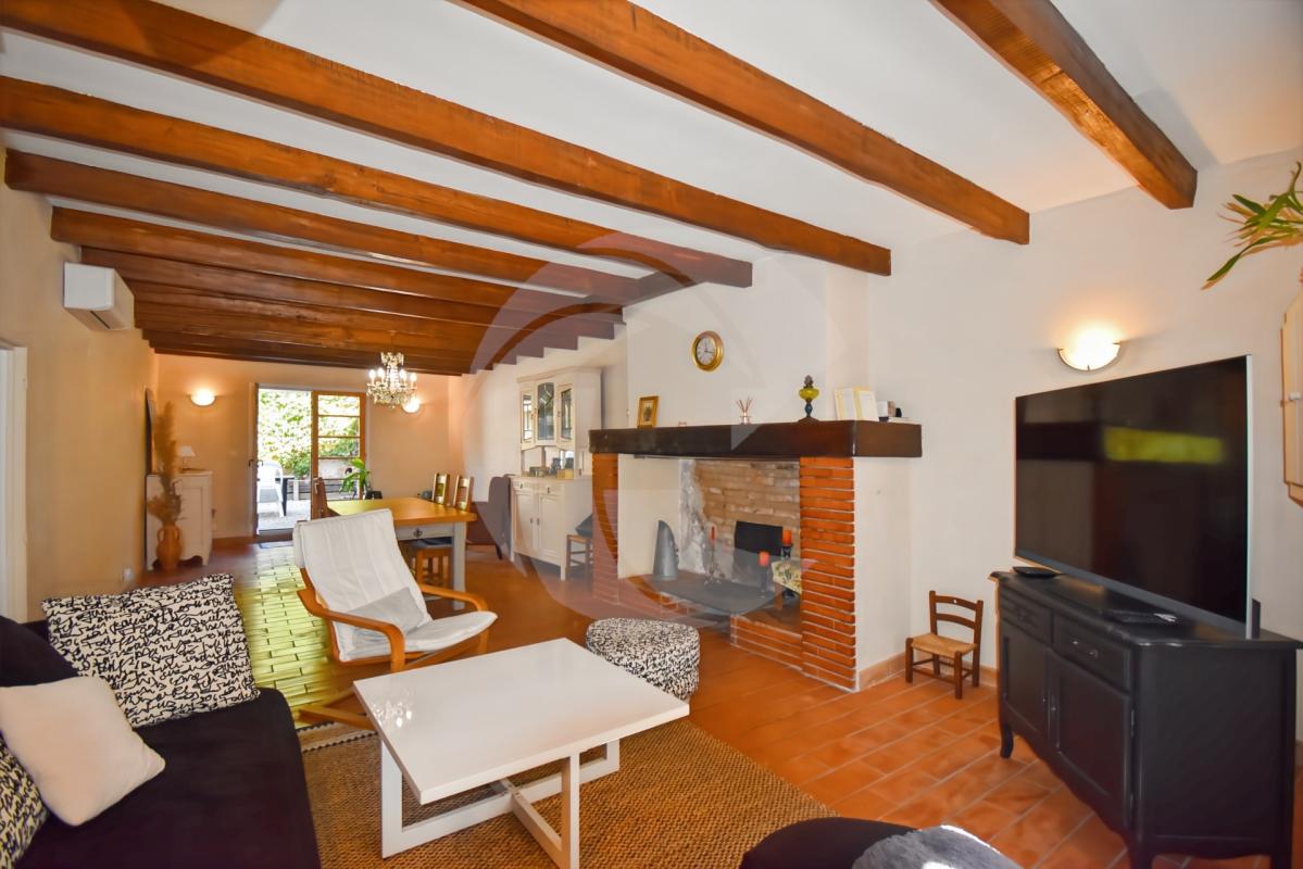 Maison de village de 150 m² avec grande cour et garage – Bioule, proche Nègrepelisse