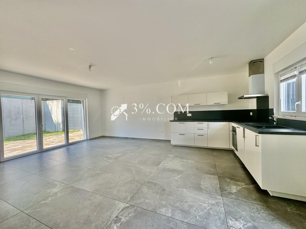 3%COM Belle maison de 2022 avec 4 chambres - terrasse - Photo 5