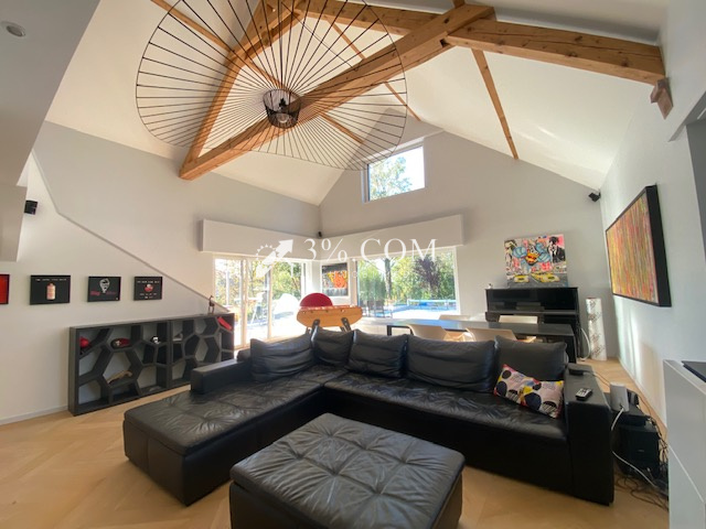 3%COM Belle propriété avec piscine et sauna  sur terrain de - Photo 2