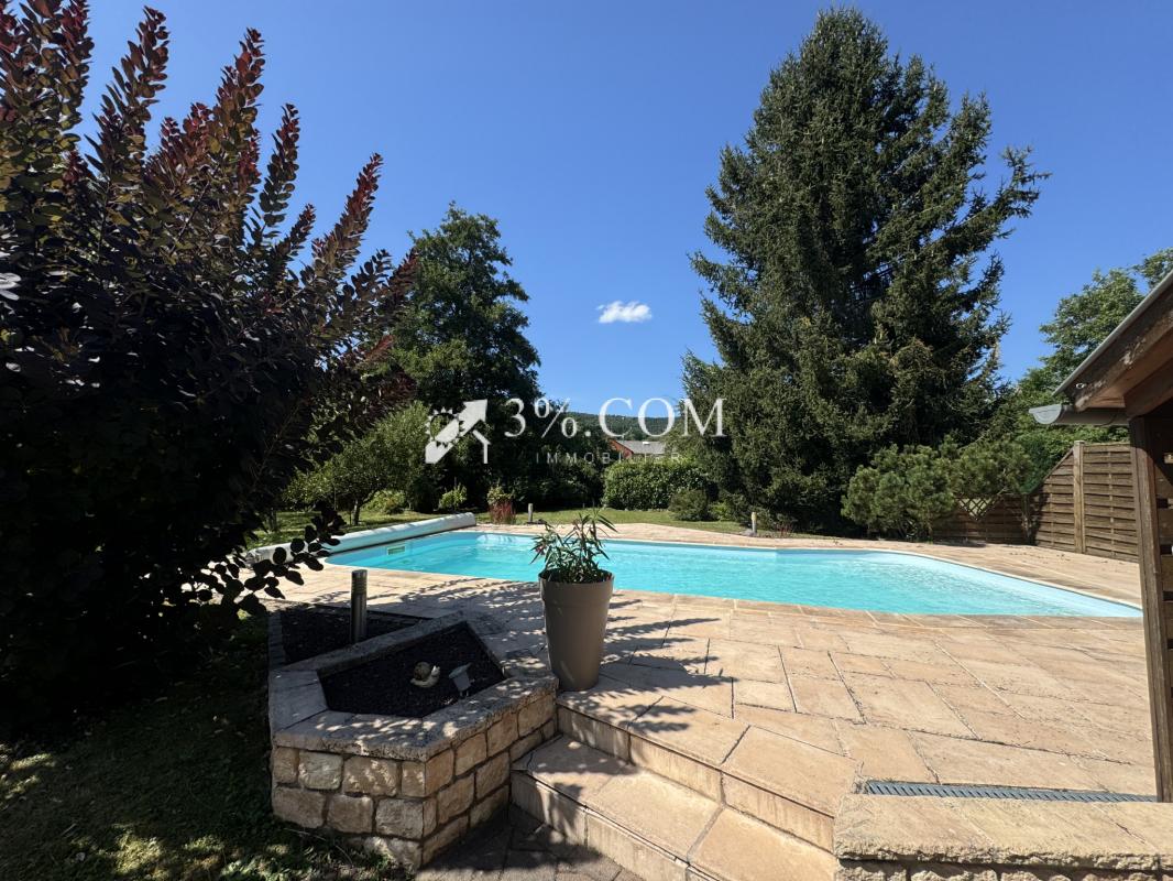 3%COM Belle maison avec piscine sur 10 ares - Photo 5