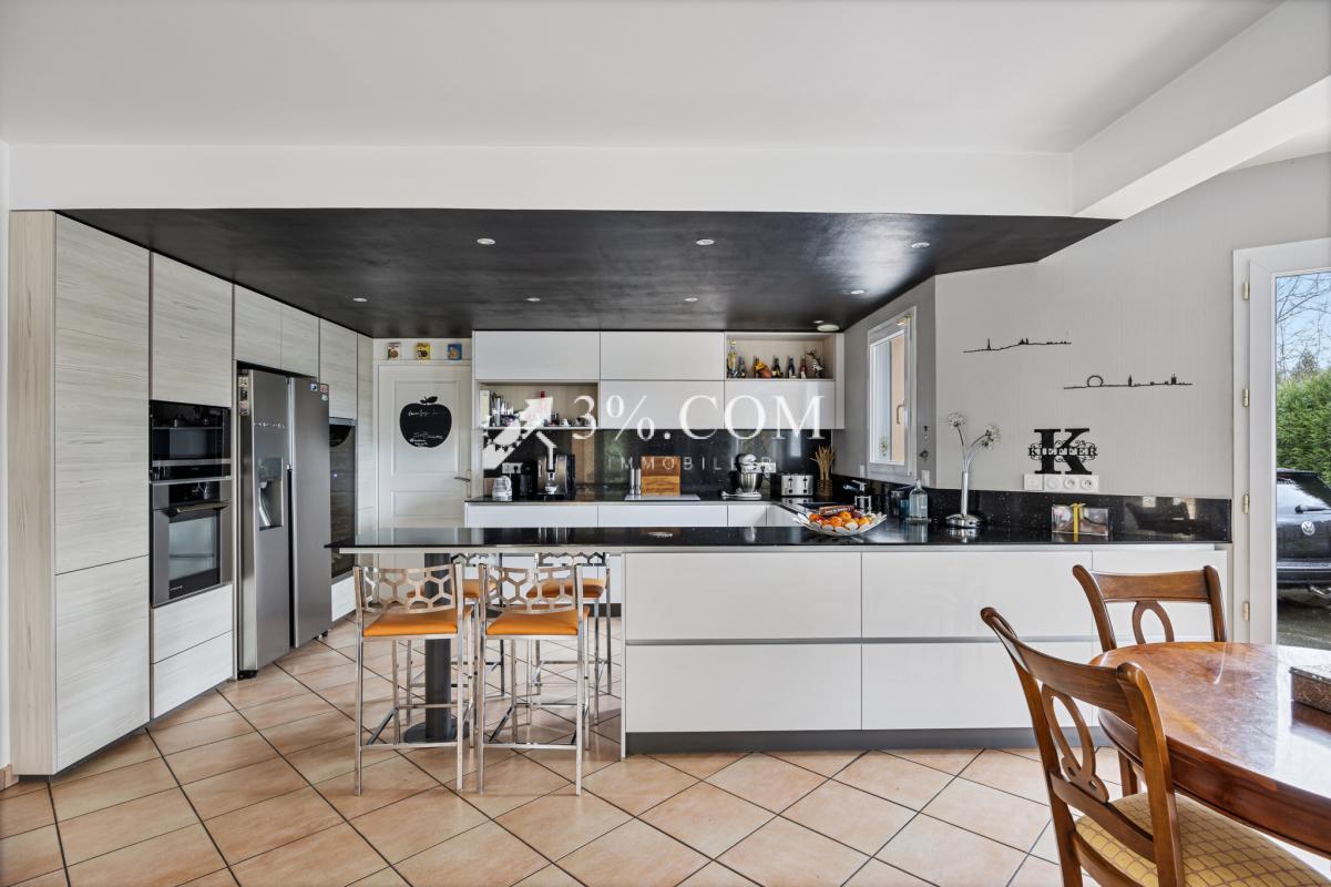 Maison à vendre, 7 pièces, 230 m², Saint Philbert De Grand Lieu