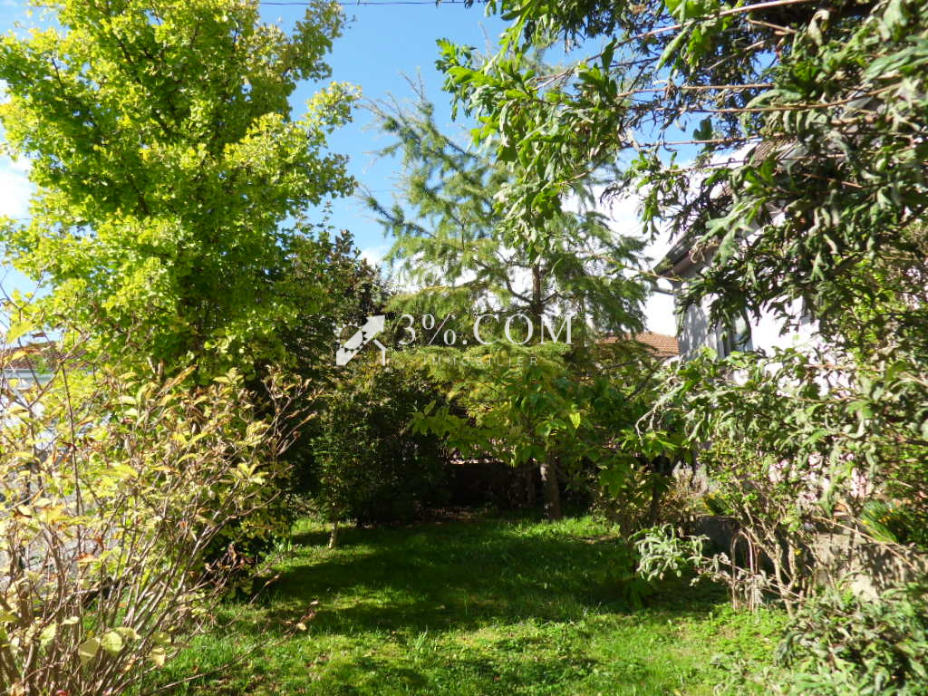 3%COM Charmante maison avec 3 chambres - jardin et dépendanc - Photo 3