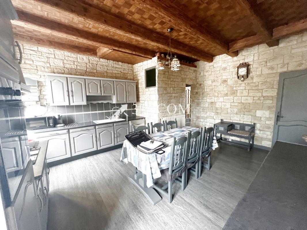 Maison Famialiale Spacieuse avec potentiel locatif 54300 Lun - Photo 2