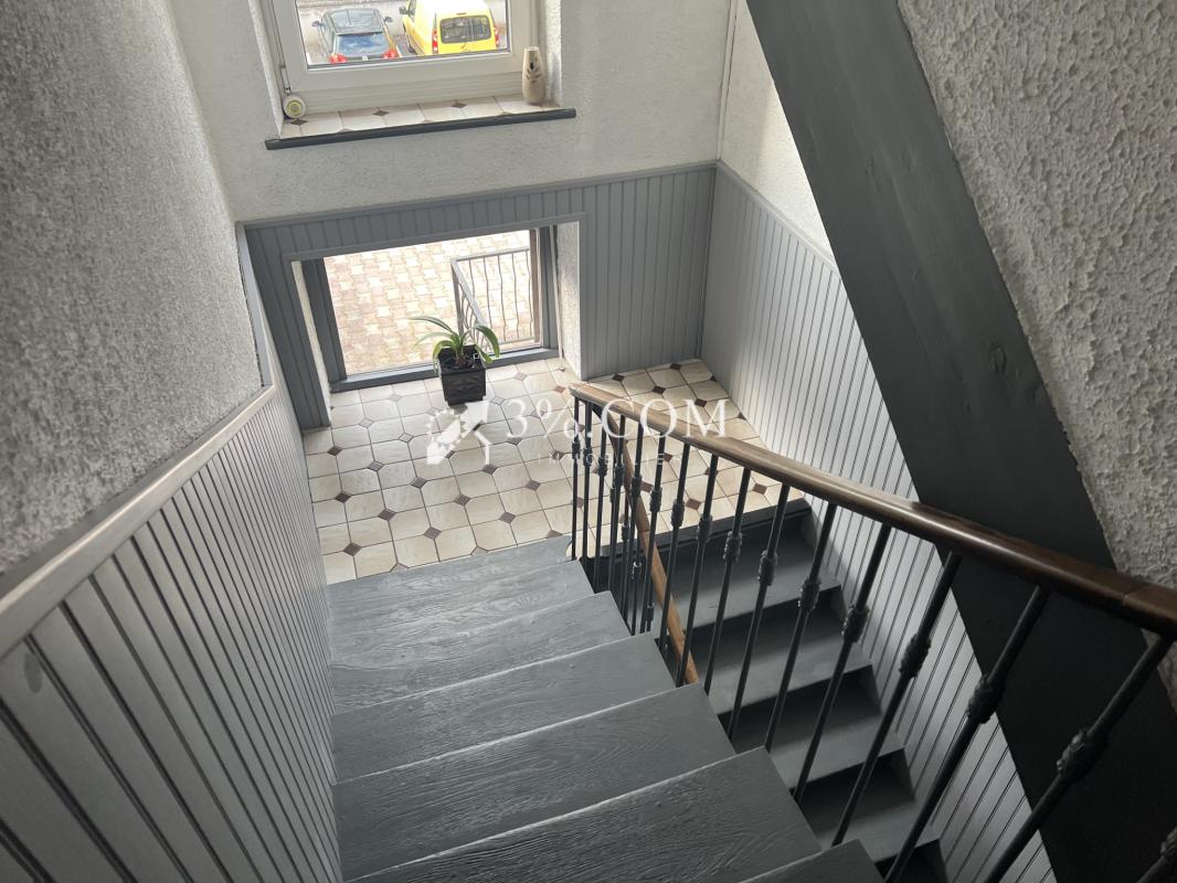 Maison Famialiale Spacieuse avec potentiel locatif 54300 Lun - Photo 4