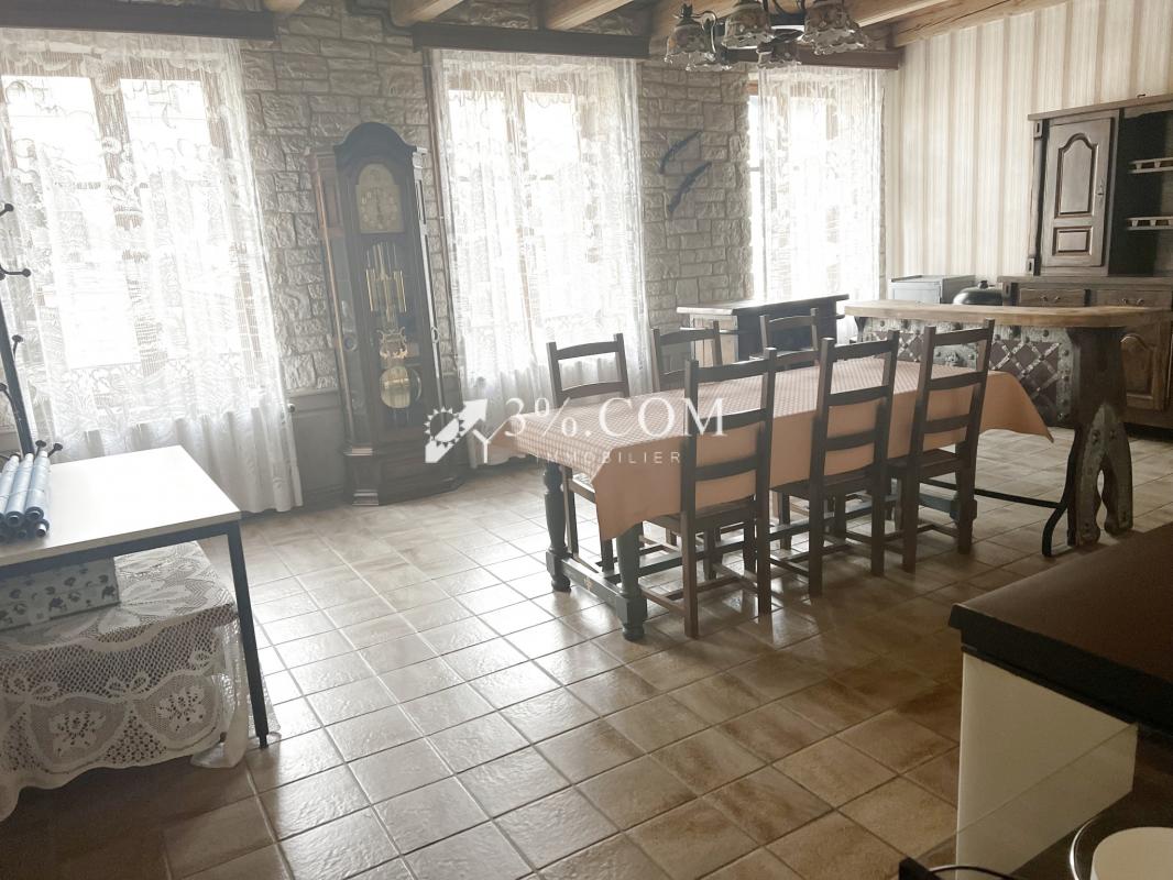 Maison Famialiale Spacieuse avec potentiel locatif 54300 Lun - Photo 5